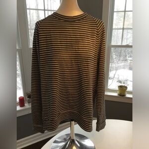Lou and Grey medium sweatshirt